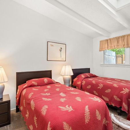 Aspen West End Home Bagian luar foto