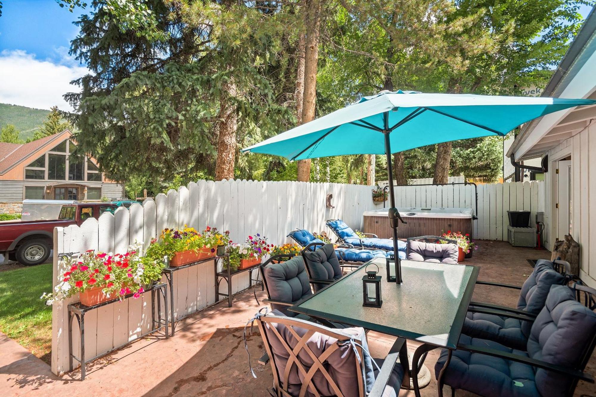 Aspen West End Home Bagian luar foto