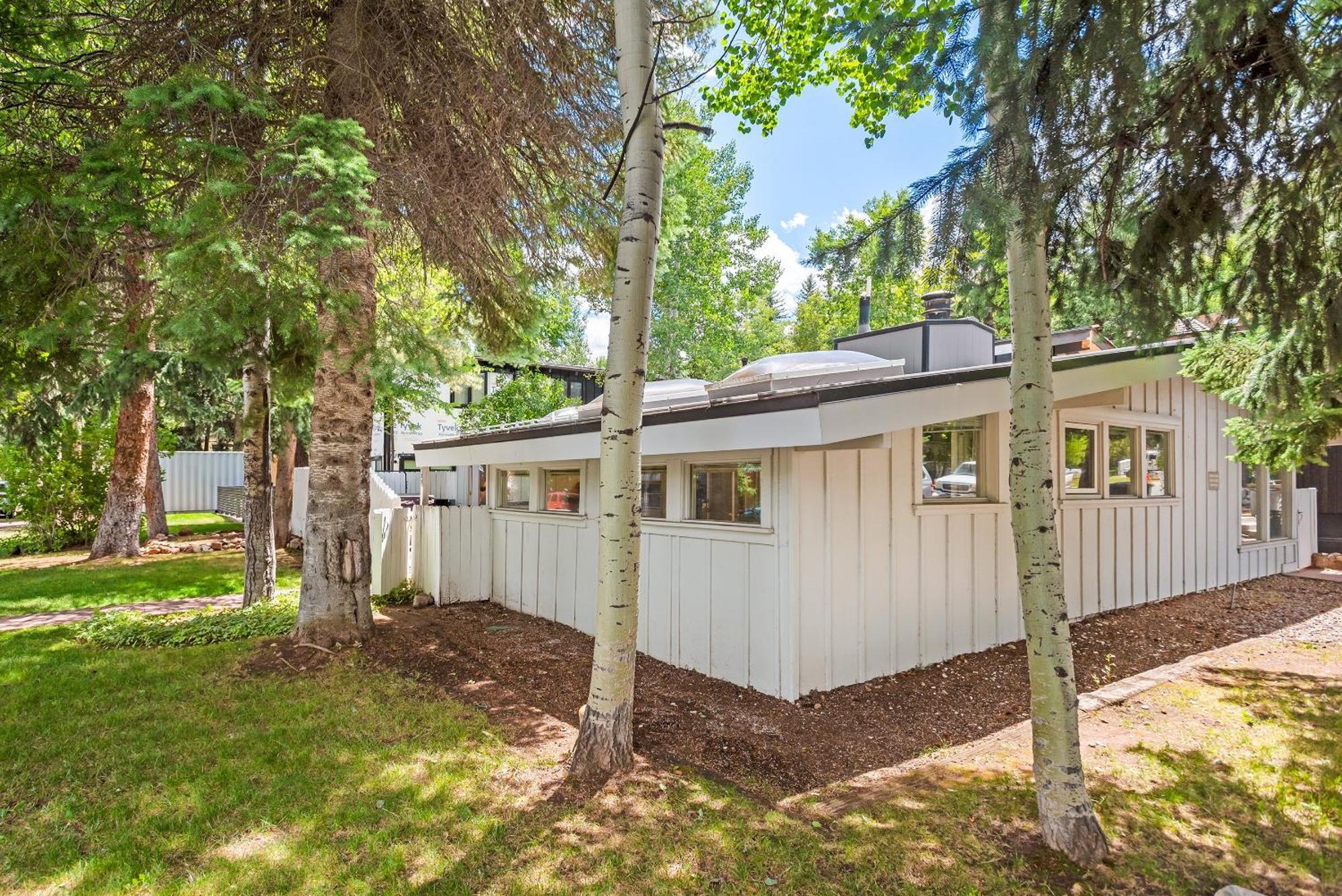 Aspen West End Home Bagian luar foto